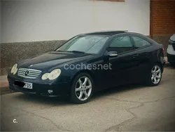 Negro Usado 2006 Mercedes C220 Sport Edition Berlina | 6000 € (Precio justo)