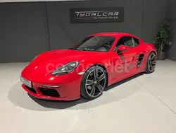 Rojo Usado 2016 Porsche 718 Cayman Coupe | 52.900 € (Un poco caro)