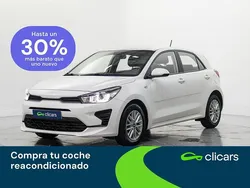 Blanco Usado 2022 Kia Rio Berlina | 13.990 € (Precio justo)