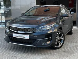 Gris / plata Usado 2019 Kia XCeed SUV | 17.500 € (Precio justo)