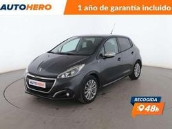 Gris Usado 2017 Peugeot 208 Style Utilitario | 8099 € (Precio justo)