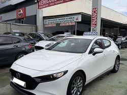 Blanco Usado 2024 Mazda 3 Prime-Line Utilitario | 22.800 €