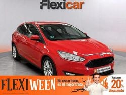 Rojo Usado 2015 Ford Focus Berlina | 9990 € (Precio justo)
