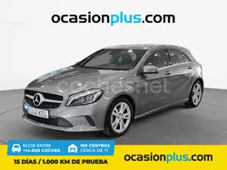 Gris / plata Usado 2017 Mercedes A200 Berlina | 17.600 € (Precio justo)