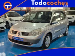 Gris / plata Usado 2005 Renault Scénic II Authentique Monovolumen | 4499 € (Un poco caro)
