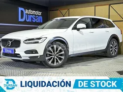 Blanco Usado 2021 Volvo V90 CC Pro Familiar | 33.890 € (Precio justo)