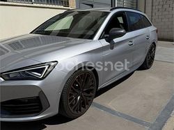Gris / plata Usado 2022 Cupra Leon VZ Familiar | 32.600 € (Precio justo)