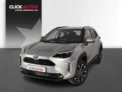 Gris Usado 2024 Toyota Yaris Hybrid Active Utilitario | 22.500 € (Un poco caro)