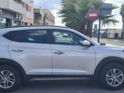 Gris Usado 2016 Hyundai Tucson SUV | 16.500 € (Precio justo)