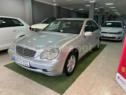 Gris / plata Usado 2003 Mercedes C180 Elegance Familiar | 3500 € (Precio justo)