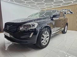 Negro Usado 2014 Volvo XC60 Momentum SUV | 16.900 € (Precio justo)