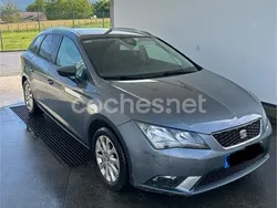Gris / plata Usado 2014 Seat Leon Reference Familiar | 4900 €