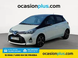 Blanco Usado 2016 Toyota Yaris Hybrid Utilitario | 13.450 € (Precio justo)