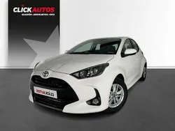 Blanco Usado 2024 Toyota Yaris Hybrid Business Edition Utilitario | 19.900 € (Buen precio)