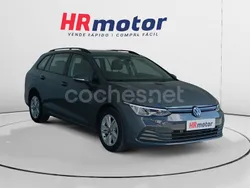 Gris / plata Usado 2023 VW Golf VIII Life Familiar | 22.190 € (Buen precio)