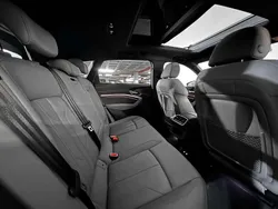 Gris Usado 2024 Audi Q8 e-tron S-Line SUV | 64.990 €
