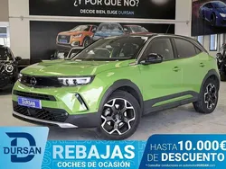 Verde Usado 2021 Opel Mokka-e Ultimate SUV | 18.990 € (Precio justo)