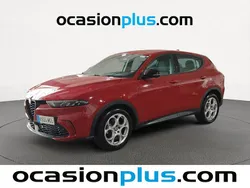 Rojo Usado 2022 Alfa Romeo Tonale Sprint SUV | 20.819 € (Un poco caro)