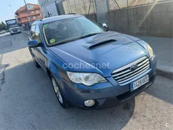 Azul Usado 2008 Subaru Legacy Familiar | 2000 €