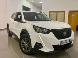 Blanco Usado 2022 Peugeot 2008 Active SUV | 16.700 € (Precio justo)