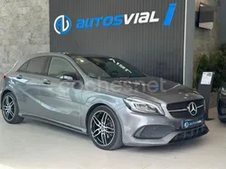 Gris / plata Usado 2018 Mercedes A200 Berlina | 21.900 € (Precio justo)
