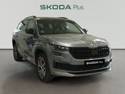 Gris Usado 2024 Skoda Kodiaq SportLine SUV | 33.450 € (Precio justo)