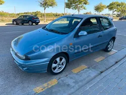 Gris / plata Usado 2001 Fiat Bravo Utilitario | 1490 €