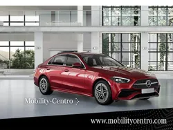 Rojo Nuevo 2025 Mercedes C200 Berlina | 52.912 € (Un poco caro)