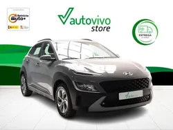 Gris Usado 2023 Hyundai Kona SUV | 23.300 € (Precio justo)