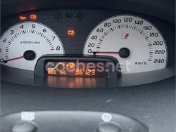 Azul Usado 2005 Toyota Yaris Berlina | 12.000 €