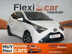 Blanco Usado 2019 Toyota Aygo X-play Utilitario | 10.990 € (Un poco caro)