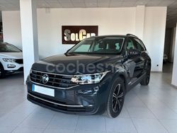 Gris / plata Usado 2020 VW Tiguan Life SUV | 28.990 € (Precio justo)