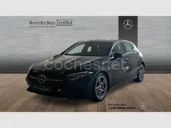 Negro Usado 2024 Mercedes A180 AMG line Berlina | 33.900 € (Precio justo)