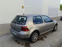 Gris / plata Usado 2004 VW Golf IV Advance Berlina | 2790 € (Precio justo)