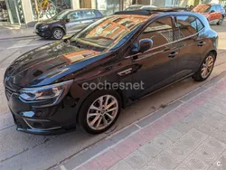 Negro Usado 2017 Renault Mégane IV Zen Berlina | 13.900 € (Precio justo)