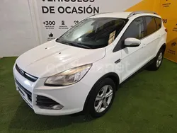 Blanco Usado 2013 Ford Kuga Trend SUV | 8490 € (Precio justo)