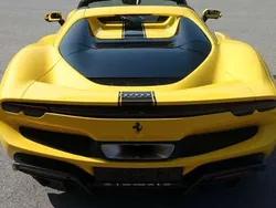 Amarillo Usado 2023 Ferrari 296 Coupe | 343.900 €