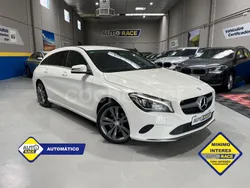 Blanco Usado 2017 Mercedes CLA200 Shooting Brake Urban Familiar | 15.500 € (Precio justo)