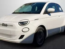 Blanco Nuevo 2025 Fiat 500e Berlina | 22.899 € (Buen precio)