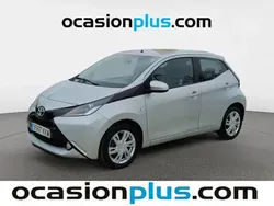Gris plata Usado 2018 Toyota Aygo X-play Utilitario | 11.955 € (Precio justo)