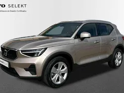Oro Usado 2024 Volvo XC40 Core SUV | 32.900 € (Buen precio)