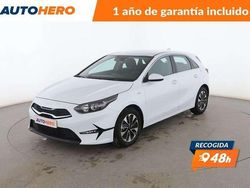 Blanco Usado 2024 Kia Ceed Berlina | 18.856 € (Precio justo)