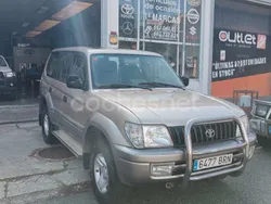 Beige Usado 2001 Toyota Land Cruiser SUV | 13.300 € (Un poco caro)