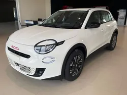 Blanco Nuevo 2024 Fiat 600E Red SUV | 27.268 € (Buen precio)