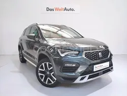Gris / plata Usado 2024 Seat Ateca Xperience SUV | 26.490 € (Un poco caro)