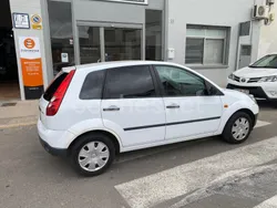 Blanco Usado 2008 Ford Fiesta Trend Utilitario | 4600 € (Precio justo)