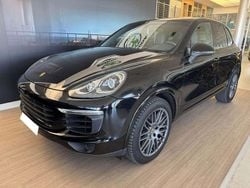 Usado 2016 Porsche Cayenne Platinum Edition SUV | 31.999 € (Buen precio)