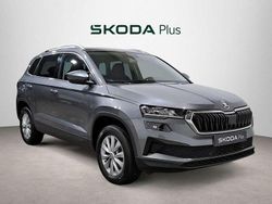 Gris Usado 2024 Skoda Karoq Selection SUV | 25.990 € (Precio justo)