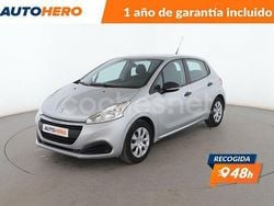 Gris / plata Usado 2017 Peugeot 208 Access Utilitario | 8099 € (Buen precio)