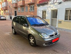 Gris / plata Usado 2003 Renault Scénic Authentique Monovolumen | 1500 € (Precio justo)
